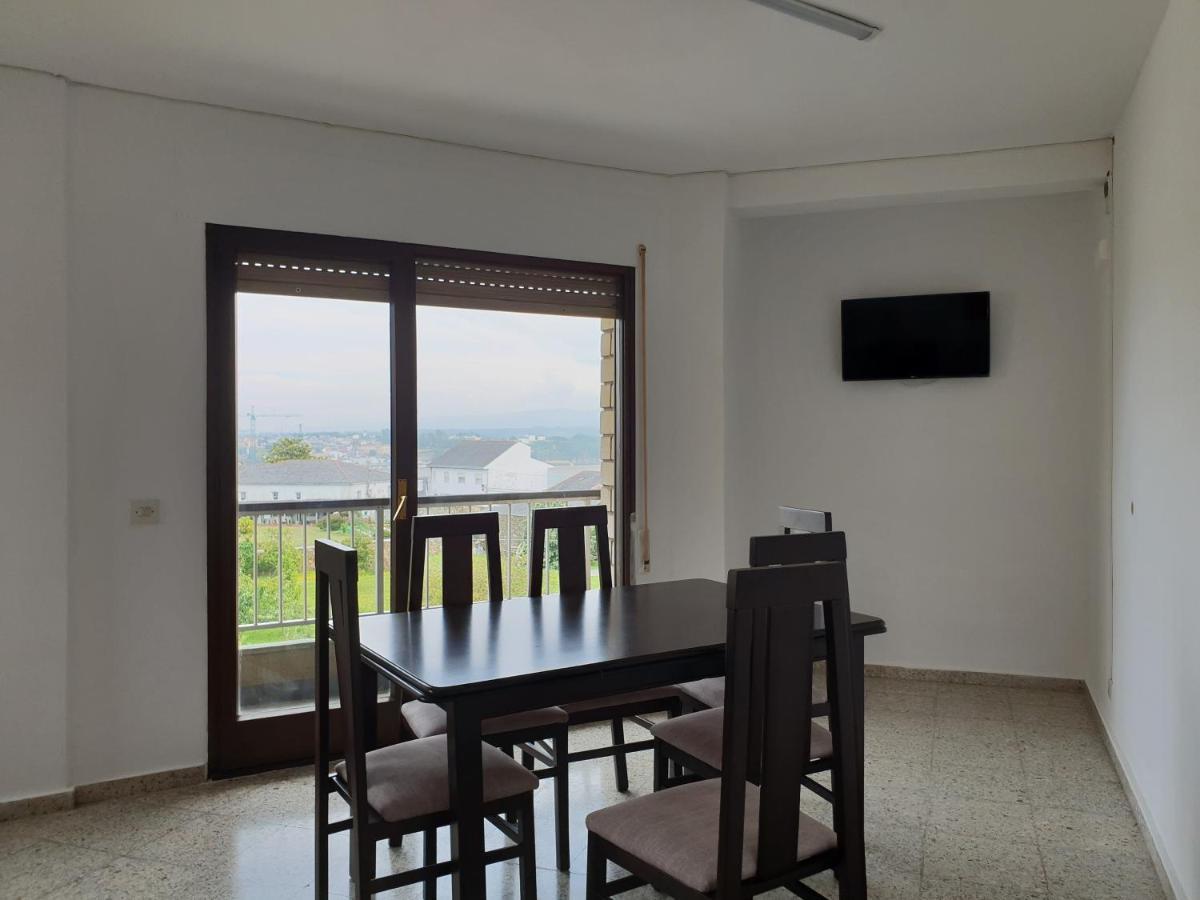 Apartamentos O Cargadeiro Ribadeo Eksteriør bilde